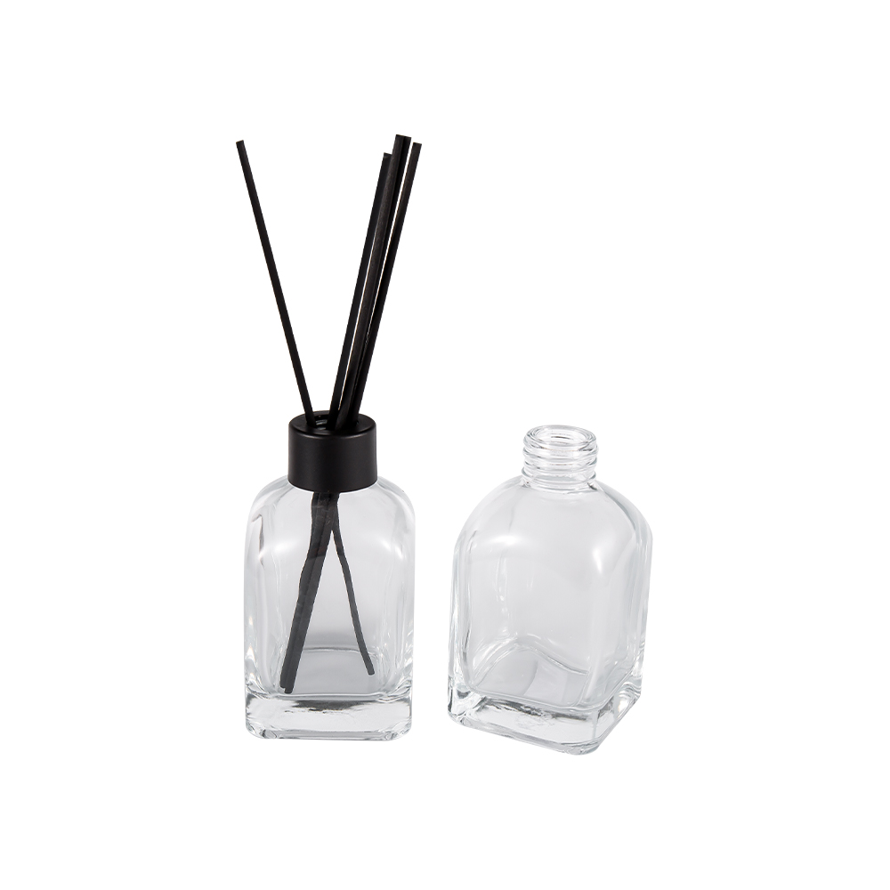  HJ-RX2179 Elegant Shape Diffuser Bottle With Matte Black Cap 24MM
